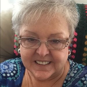 Meet your Posher, Diane